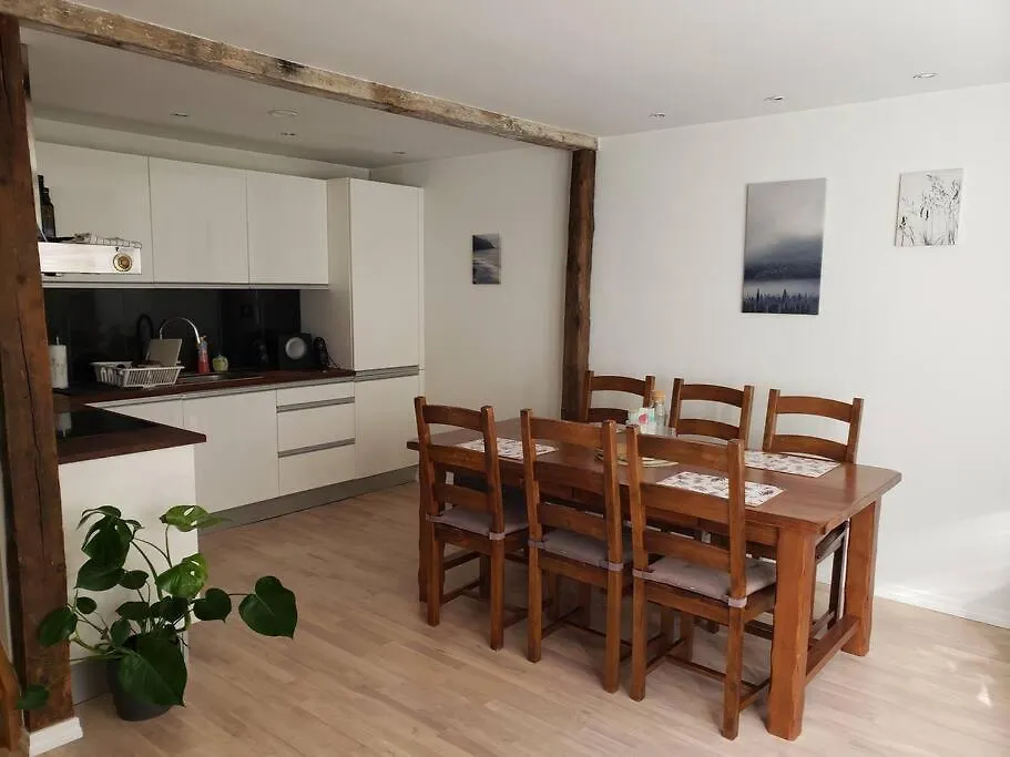 Cosy, Modern Townhouse In Bergen Sentrum 公寓